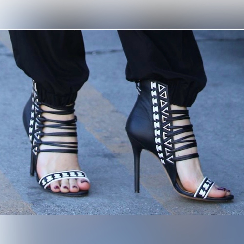 L.A.M.B Black/White Savanna Heels - Picture 6 of 6